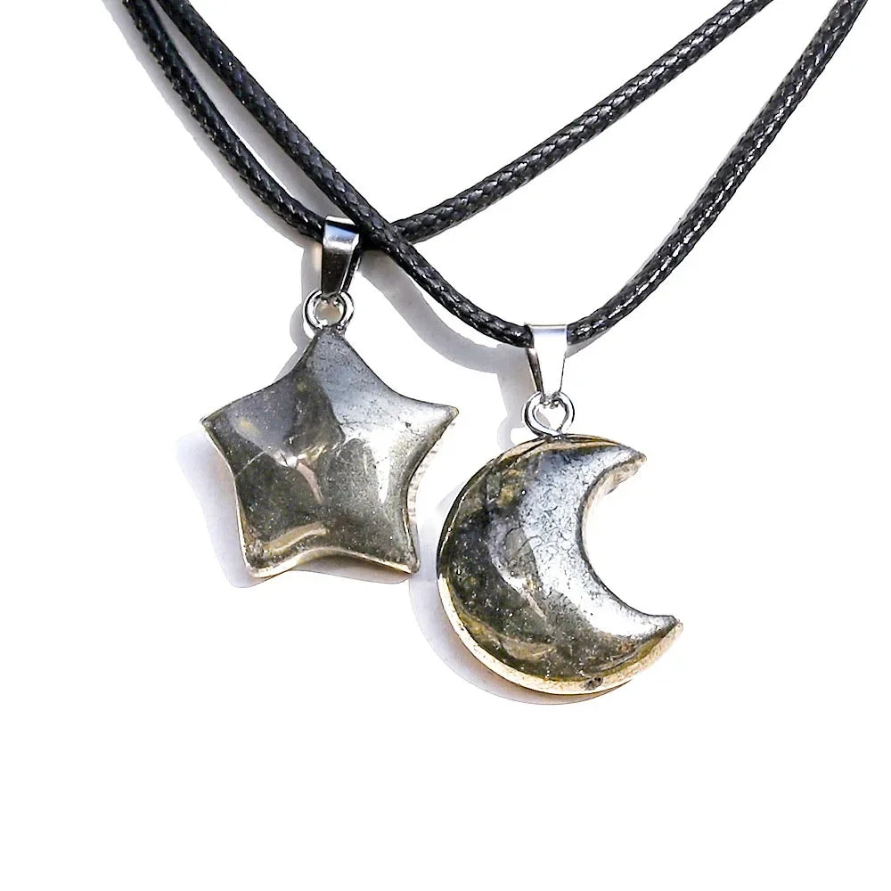 Collier Pyrite Naturelle Étoile ou Lune – Pendentif en Pierre Brillante sur Cordon Noir, Bijou Pierre Naturelle Femme et Homme, Idée Cadeau