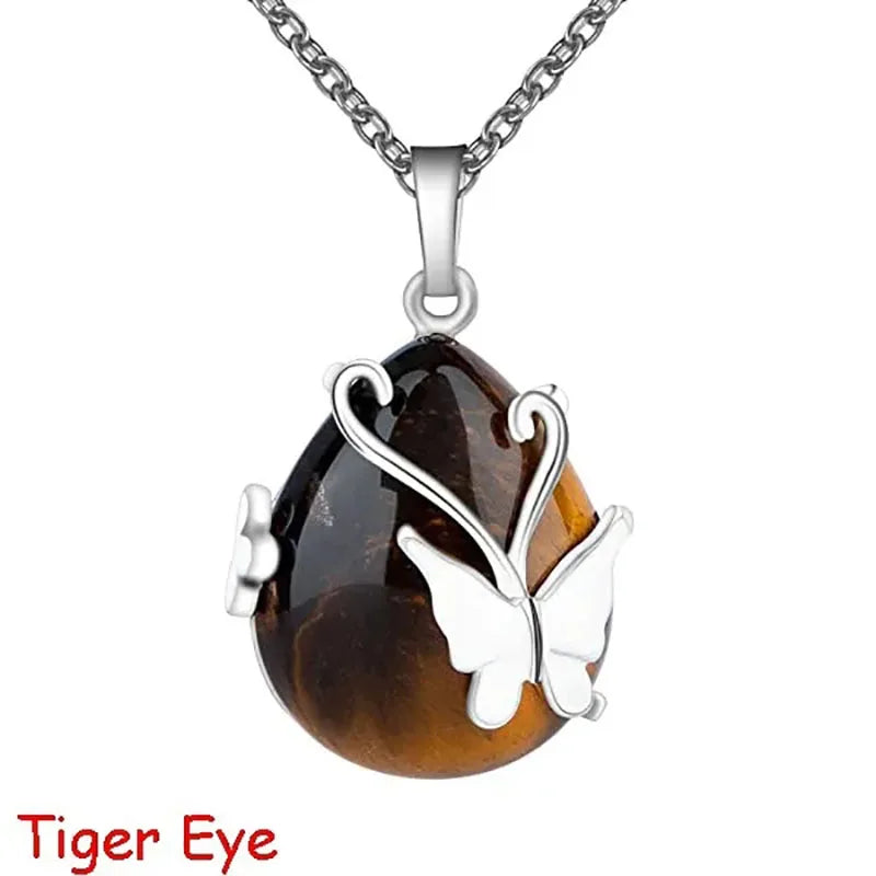 Collier Pendentif Goutte de Pierre et Papillon – Améthyste, Quartz Rose, Œil de Tigre ou Aventurine