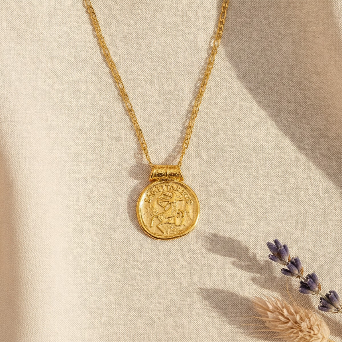 Collier Médaille Signe du Zodiaque Dorée Femme et Homme