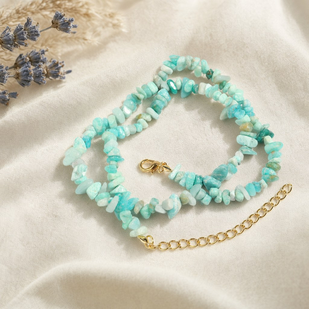 Collier Ras du Cou en Éclats de Pierres Naturelles Femme