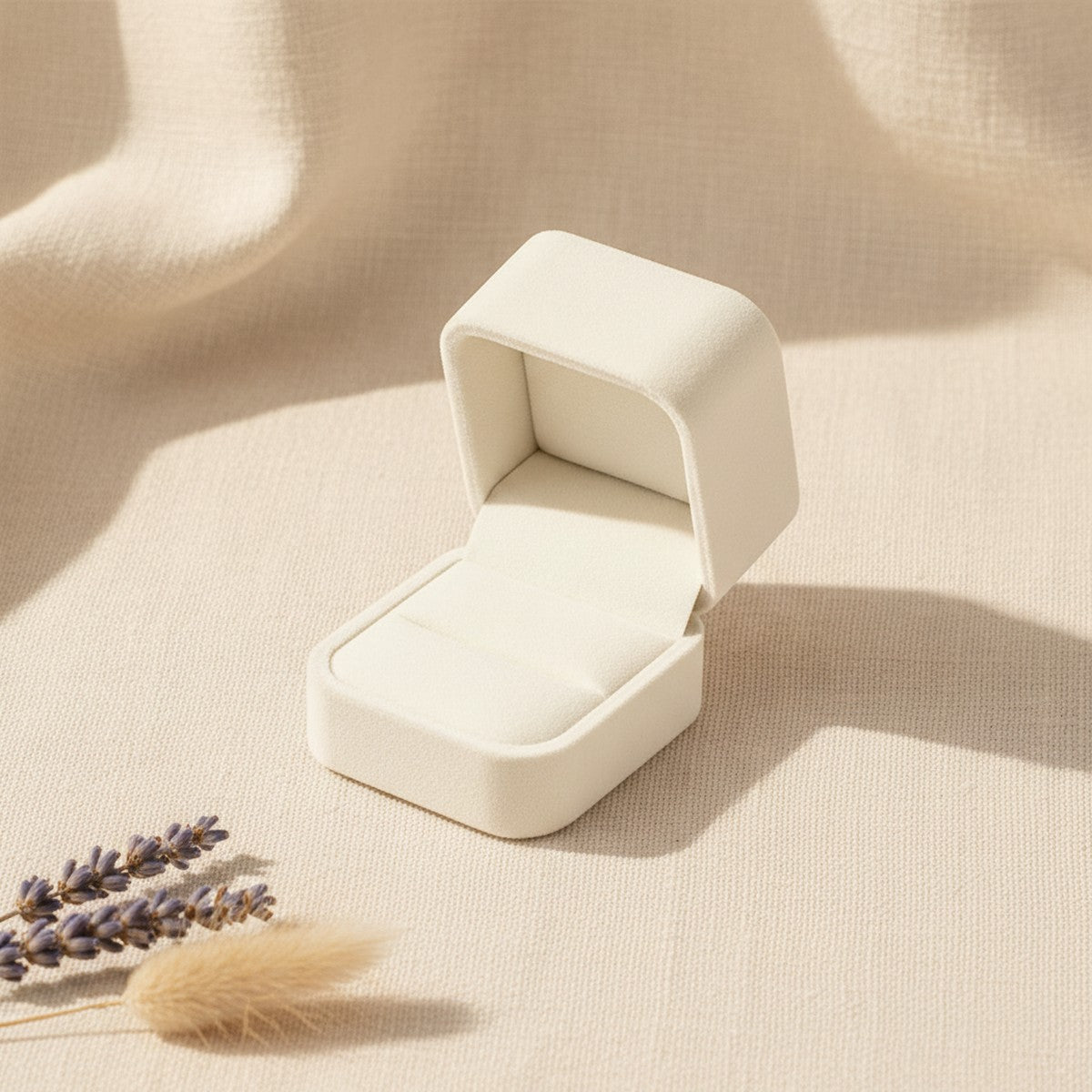Écrin à Bijoux en Velours Blanc Crème